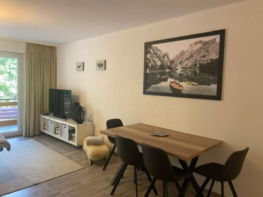 Grand Studio Au Centre De Crans Exterior foto